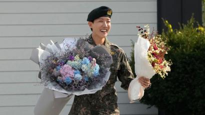 Archivbild: Ahn Young-joon/AP/dpa
BTS-Mitglied J-Hope hat seine erste Welttournee angekündigt.