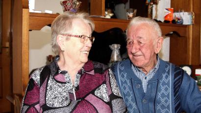 Bild: wro
Edeltraud und Hans Konz heirateten vor 60 Jahren. Am Samstag feierten sie Diamantene Hochzeit.