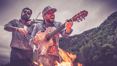 Bild: Mike Heider/exb
Die Chiemgauer Desperados Django 3000 laden in Sulzbach-Rosenberg zu zwei besonderen Unplugged-Konzerten ein.
