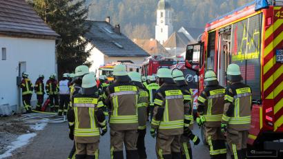 Symbolbild: Wolfgang Steinbacher
150.000 Euro Schaden, ein Toter und zwei Verletzte: In Adertshausen bei Hohenburg hat sich am Sonntagmorgen eine Brandtragödie ereignet.
