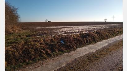 Bild: tra
Der Gemeinderat Ensdorf vertagt die Entscheidung, ob am Seuloher Weg zwischen Ensdorf und Thanheim eine Vorrangfläche für Windenergienutzung ausgewiesen wird.