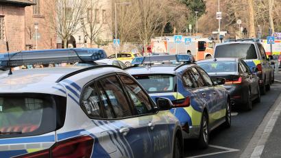 Bild: Ralf Hettler/dpa
Nach dem Messerangriff in Aschaffenburg sind nun die Behörden gefragt. (Archivbild)