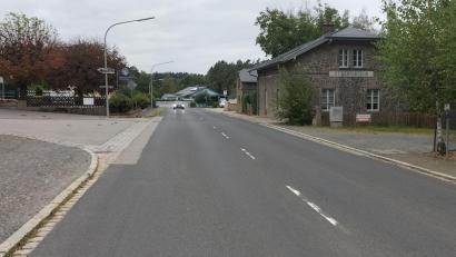 Bild: fz
Immer wieder erwischt der Zweckverband Kommunale Verkehrsüberwachung Verkehrssünder in Störnstein. Das könnte sich bald ändern, denn die Kontrollen werden reduziert.