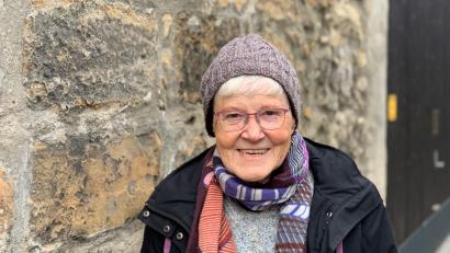 Bild: roa
Anneli Hiltner hat neun Geschwister. Vor ein paar Wochen wurde sie von dem ehemaligen Kindermädchen in Amberg auf der Straße angesprochen. Jetzt ist sie auf der Suche nach Inge, die 86 Jahre alt sein müsste.