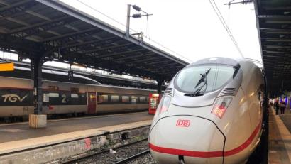 Bild: Michael Evers/dpa
Der Bahnverkehr zwischen Deutschland und Frankreich soll ausgebaut werden. (Archivbild)