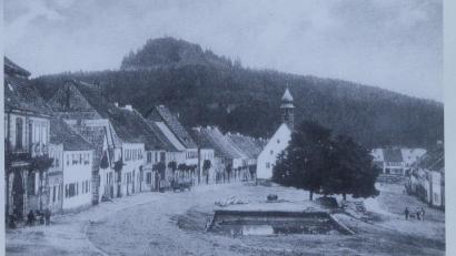 Bild: Archiv Hermann
In der Vorkriegszeit bereicherte eine kleine Wasserfläche das Stadtbild der Kulmstadt. Wie soll nun ein neuer "Bürgerbrunnen"?