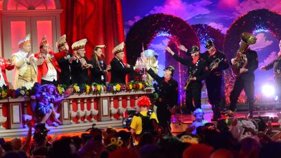 Archivbild: Helmut Kunz
Die Altneihauser Feierwehrkapell'n sind auch 2025 wieder bei der Fastnacht in Franken dabei.