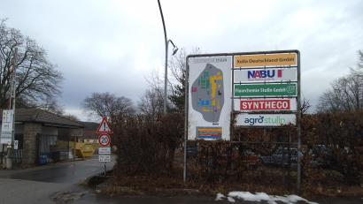 Bild: Hösamer
Die Fluorchemie Stulln ist im Industriepark der Gemeinde angesiedelt.