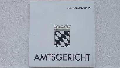 Bild: Hösamer
Wegen Körperverletzung musste sich ein 36-Jähriger vor dem Schwandorfer Amtsgericht verantworten.