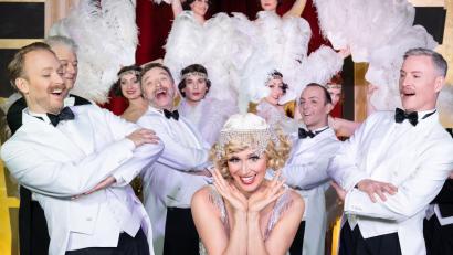 Bild: Hannah Hilger/exb
Bei der turbulenten Revue-Operette "Ball im Savoy" geht es nicht nur musikalisch hoch her.