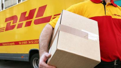Symbolbild: picture alliance / dpa
In Krummennaab ist ein Paket gestohlen worden. Die Polizei Kemnath bittet in dem Fall um Hinweise.