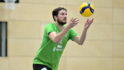 Archivbild: Hubert Ziegler
Lukas Neidl und die Volleyballer des VC/DJK Amberg haben ein ganz schweres Heimspiel zu bestreiten.