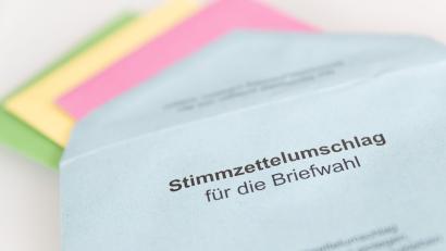 Symbolbild: Friso Gentsch/dpa
Stimmzettel für die Bundestagswahl im Wahlkreis 234 Weiden sind gedruckt und schon an die Gemeinden und Verwaltungsgemeinschaften im Landkreis Neustadt/WN und Tirschenreuth geschickt werden.