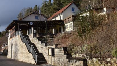 Bild: bö
Einstimmig spricht sich der Marktgemeinderat Hohenburg gegen die Umnutzung einer Gastwirtschaft mit Gästezimmern in Stettkirchen in eine dezentrale Unterkunft für Asylbewerber aus.