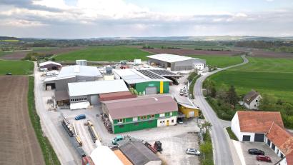 Bild: Ziegler Group
Die Firma Engelhardt und Geissbauer sitzt in Schwebheim im mittelfränkischen Landkreis Neustadt/Aisch. Seit 2019 ist die Frima 100-prozentige Tochter der Ziegler-Holding.