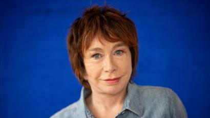 Bild: Fabian Sommer/dpa
Elfie Donnelly ist Schöpferin der Kinderhörspielserien Bibi Blocksberg und Benjamin Blümchen. (Archivbild)