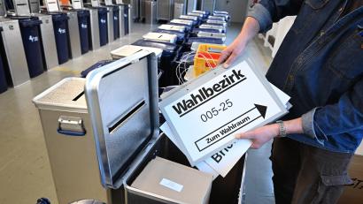 Symbolbild: Bernd Weißbrod /dpa
Bis zur Bundestagswahl 2025 sind es nur noch wenige Wochen. Bei diesen Veranstaltungen und Infoständen der Parteien können sich Wähler in Amberg und Umgebung informieren.