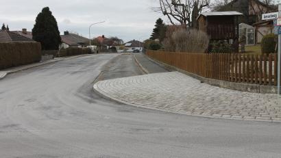 Bild: pi
Beim Amselweg in Vohenstrauß soll es mit der Instandsetzung in diesem Jahr weitergehen.
