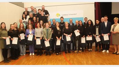 Bild: Hirsch
Die "Goldmedaillengewinner": Im Bild die Meister auf nationaler und internationaler Ebene.