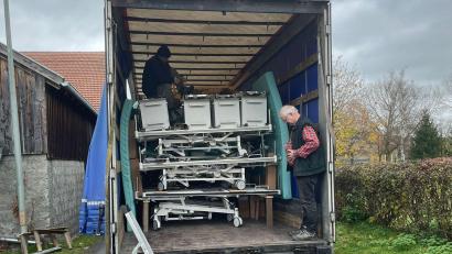 Bild: Wild/exb
Vergangenen Herbst ging eine Lieferung mit Betten und Geräten an das Krankenhaus nach Riwne. Schon bald folgt der nächste Hilfstransport.