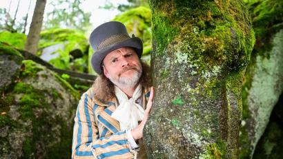 Bild: Florian Miedl
Andreas Leopold Schadt als Jean Paul in „Hoppelpoppel oder Jean Pauls Zauberland“.