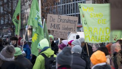 Bild: Daniel Vogl, dpa
Auch in Nürnberg gingen die Menschen kürzlich auf die Straße und demonstrierten im Vorfeld der Bundestagswahl gegen Rechtsextremismus.