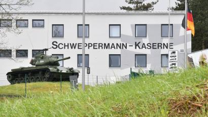 Bild: Petra Hartl
Die Schweppermann Kaserne in Kümmersbruck. Hier erschien der Soldat nicht zum Dienst. Sein Fall ging nun vor Gericht.