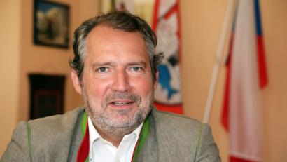 Bild: Gerhard Götz
Bürgermeister Frank Zeitler nennt in einem Statement die Gründe, warum er nicht an der Demo des TV 1880 Nabburg gegen Rechtsextremismus teilnahm.