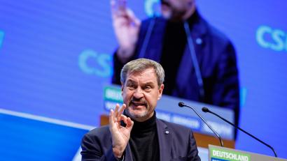 Archivbild: Daniel Karmann
Markus Söder (CSU), Ministerpräsident von Bayern, spricht beim kleinen CSU-Parteitag.