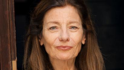 Bild: Heike Steinweg/exb
Die Schriftstellerin Ursula Krechel stellt ihren neuen Roman "Sehr geehrte Frau Ministerin" im Literaturhaus Oberpfalz vor.
