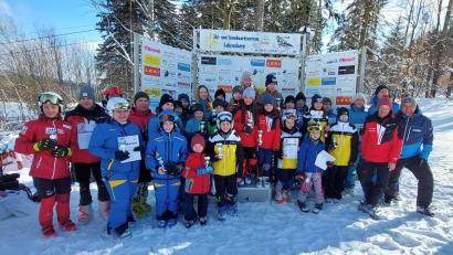 Bild: Erben/exb
Die Sieger der Rennen am Sonntag am Fahrenberg.