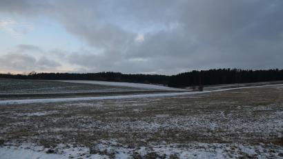 Bild: ak
Das Windkraftanlagen-Vorranggebiet Steinkreuz bei Zeulenreuth.