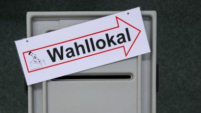 Bild: Patrick Pleul/dpa
Gut 59 Millionen Wahlberechtigte können heute einen neuen Bundestag wählen.