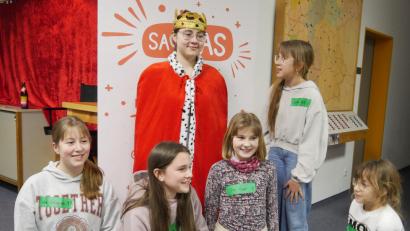 Bild: no
Mit Mantel und Krone durften sich die jungen Leute als Könige von Illschwang fühlen.