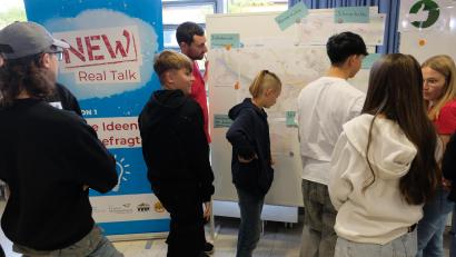 Bild: do
Mit dem Projekt "NEW-Real-Talk" verspricht sich die Gemeinde Schlammersdorf eine Intensivierung der Jugendarbeit und eine bessere Einbindung der jungen Menschen in das kommunale Geschehen.