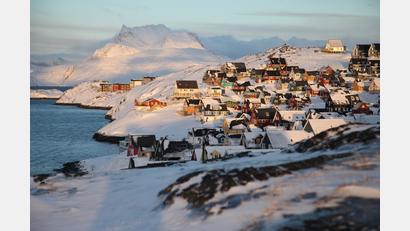 Bild: Steffen Trumpf/dpa
Blick vom Myggedalen-Aussichtspunkt: die grönländische Hauptstadt Nuuk.