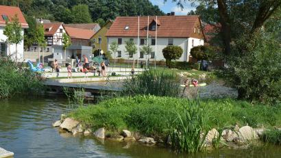 Archivbild: jr
Bad Neualbenreuth (hier das Freizeitareal mit dem Dorfteich) hat für Touristen und Einheimische einiges zu bieten.