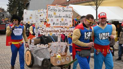 Bild: gf
Der Stammtisch Jägermeister will Brauereien retten.