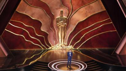Bild: Chris Pizzello/Invision/AP/dpa
Conan O'Brien moderierte die Oscarverleihung im Dolby Theatre in Hollywood.