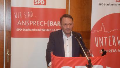 Bild: fz
Oberbürgermeister Jens Meyer zeigt sich kämpferisch.