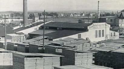 Bild: Archiv Werner Robl
Vor Ausbruch des Zweiten Weltkriegs florierte das Dampfsägewerk in Wiesau.