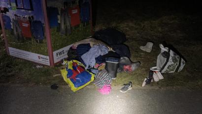 Bild: Polizeiinspektion Schwandorf
Im Schwandorfer Ortsteil Krondorf wurde ein Altkleidercontainer aufgebrochen.