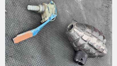 Bild: PI Weiden
Diese Übungshandgranate fanden Mitarbeiter des Entsorgungsbetriebs im Altmetall.