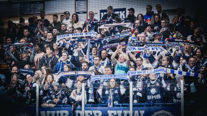 Bild: Tobias Neubert
In der neuen Folge des Podcasts "Powerplay" blicken Thomas Webel und Fabian Leeb auf die Chancen der Blue Devils in den Play-offs der DEL2.