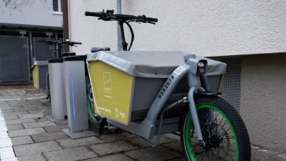 Symbolbild: Sven Hoppe/dpa
So könnten die Lastenräder aussehen, die bald in Amberg zum Verleih angeboten werden.