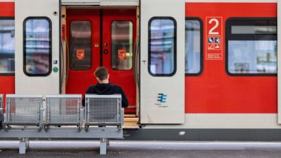 Symbolbild: Tom Weller/dpa
Die Oberpfälzer Regionalverkehrsnetze schneiden im Ranking zur Servicequalität der Bayerischen Eisenbahngesellschaft schlecht ab.