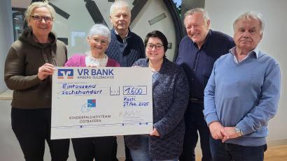 Bild: Klinikum Amberg/Uschold
Bei der Übergabe der Spende durch die Europa-Union (von links): Christine Heimburger, Helga Eberhardt, Reinhold Strobl, Jana Fickel, Hermann Kucharski und Bernhard Matschiner.