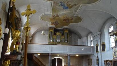 Bild: Houschka
In den Tagen nach Ostern beginnt die Innensanierung der 1507 erbauten Kirche St. Michael in Wolfring. Die umfangreichen Arbeiten dazu werden bis zum Jahresende dauern.