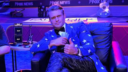 Bild: picture alliance/dpa/SMG via ZUMA Press Wire 
So sah der US-Verteidigungsminister vor seinem Job in der Trump-Regierung aus: Pete Hegseth war "Fox News"-Moderator.