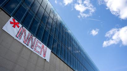 Archivbild: Sven Hoppe/dpa
Seit einem Jahr gilt das umstrittene Genderverbot in Bayern.